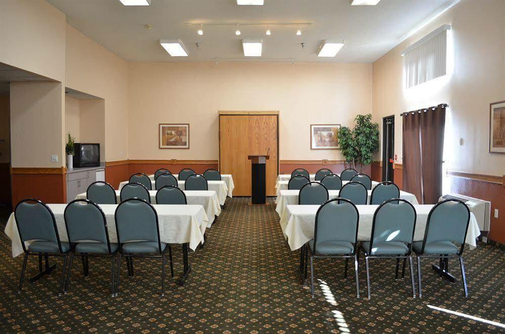 Days Inn & Suites By Wyndham Madison Zewnętrze zdjęcie